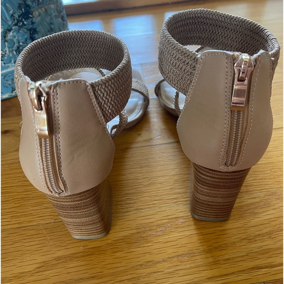 LIMITED BRAND! - Picture 3 of 4